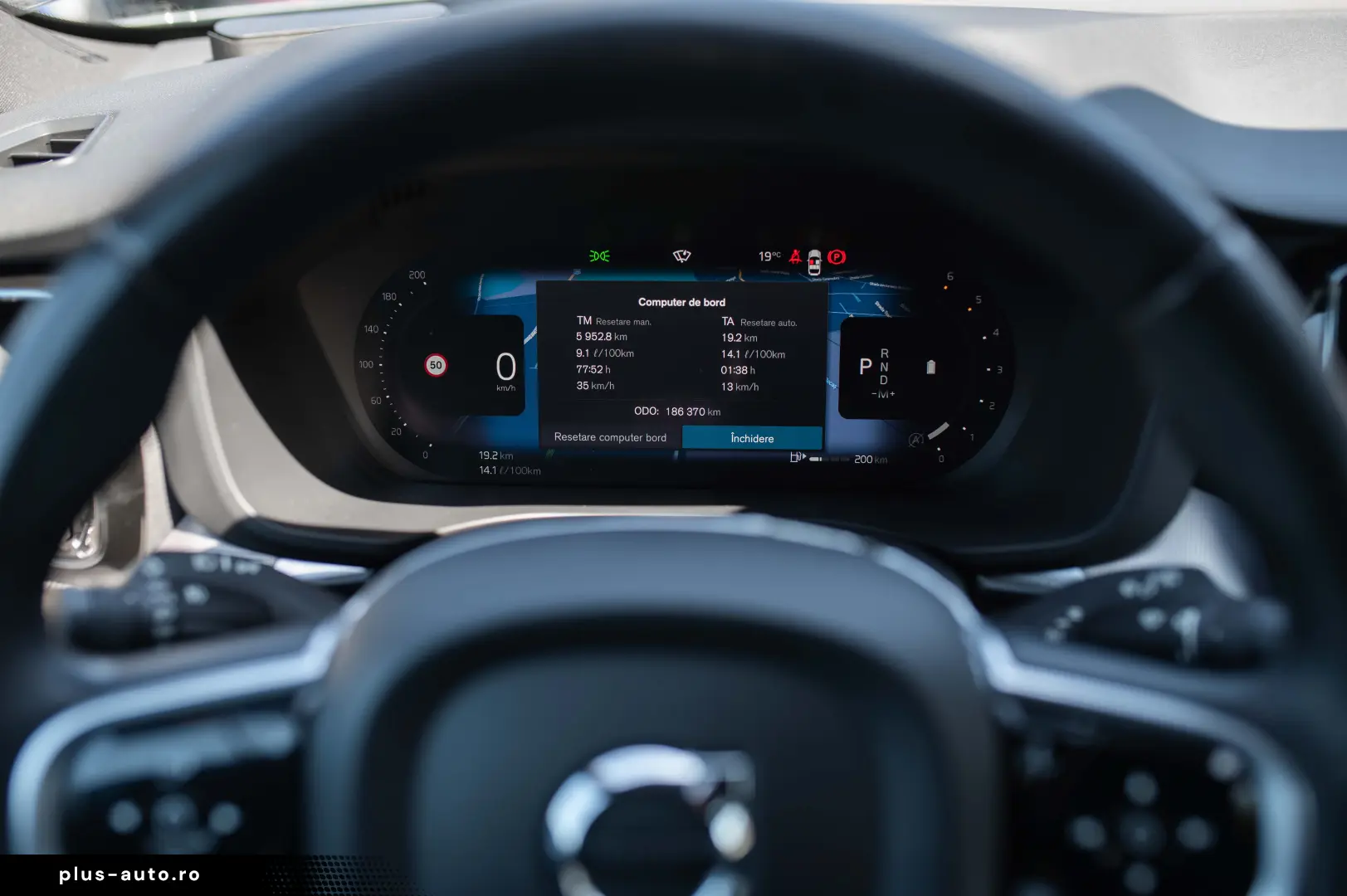 Volvo XC 60 B4 MHEV AWD R-Design