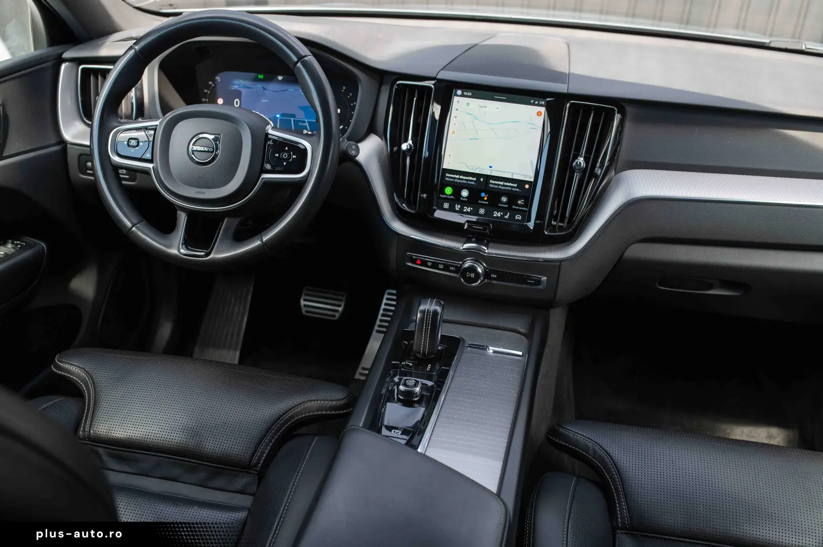 Volvo XC 60 B4 MHEV AWD R-Design