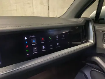 PORSCHE Cayenne E-Hybrid   Luftfederung   BOSE   22-Zoll