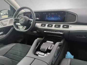 MERCEDES-BENZ GLE 450 4M AMG Pano AHK 21 Zoll Airmat…