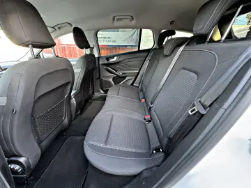 FORD Focus EcoBlue Cool&Connect