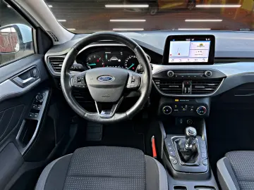 FORD Focus EcoBlue Cool&Connect