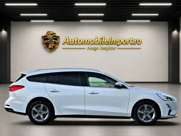 FORD Focus EcoBlue Cool&Connect