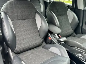 Peugeot 2008 93.000km Inmatriculata Istoric Rate Garantie