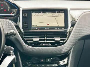 Peugeot 2008 93.000km Inmatriculata Istoric Rate Garantie