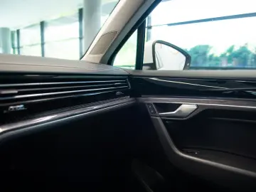 Volkswagen Touareg 3.0 V6 TDI 4MOTION