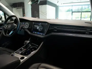 Volkswagen Touareg 3.0 V6 TDI 4MOTION