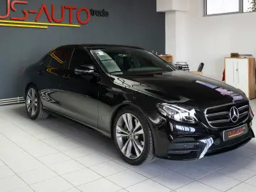 MERCEDES-BENZ E 300 AMG LINE