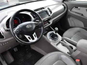 Kia Sportage 2.0D 4X4 (2011)