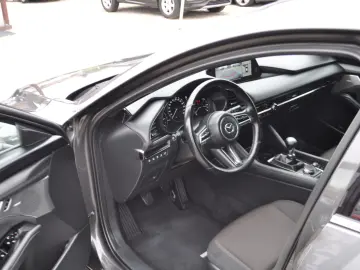 Mazda 3 Skyactiv 1.8D (2021)