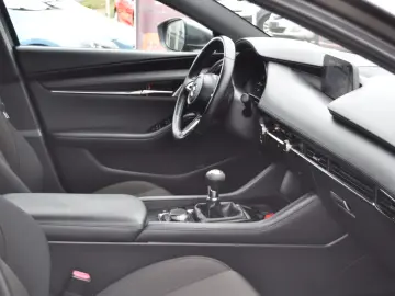 Mazda 3 Skyactiv 1.8D (2021)