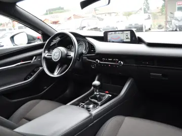 Mazda 3 Skyactiv 1.8D (2021)
