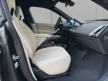 BMW iX M60 ELEKTRO LASER NAVI HUD PANO 360  22  AHK