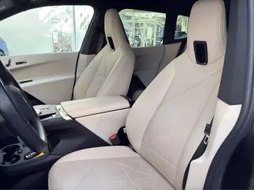 BMW iX M60 ELEKTRO LASER NAVI HUD PANO 360  22  AHK