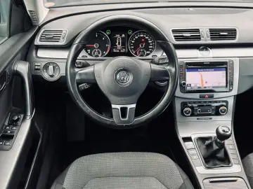 VOLKSWAGEN PASSAT B7   FAB 03.2011  2.0 DIESEL 140CP