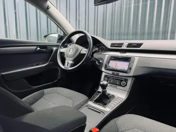 VOLKSWAGEN PASSAT B7   FAB 03.2011  2.0 DIESEL 140CP