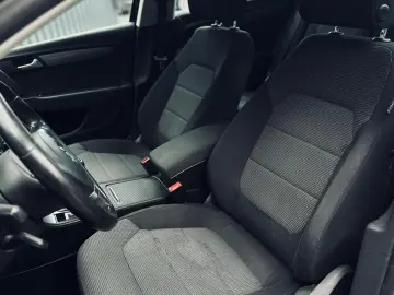 VOLKSWAGEN PASSAT B7   FAB 03.2011  2.0 DIESEL 140CP