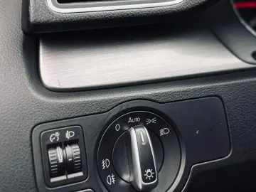 VOLKSWAGEN PASSAT B7   FAB 03.2011  2.0 DIESEL 140CP