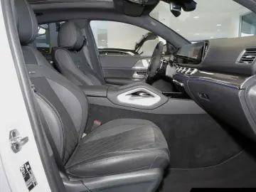 MERCEDES-BENZ AMG GLE 53 4M  Coupé Night Pano Distr …