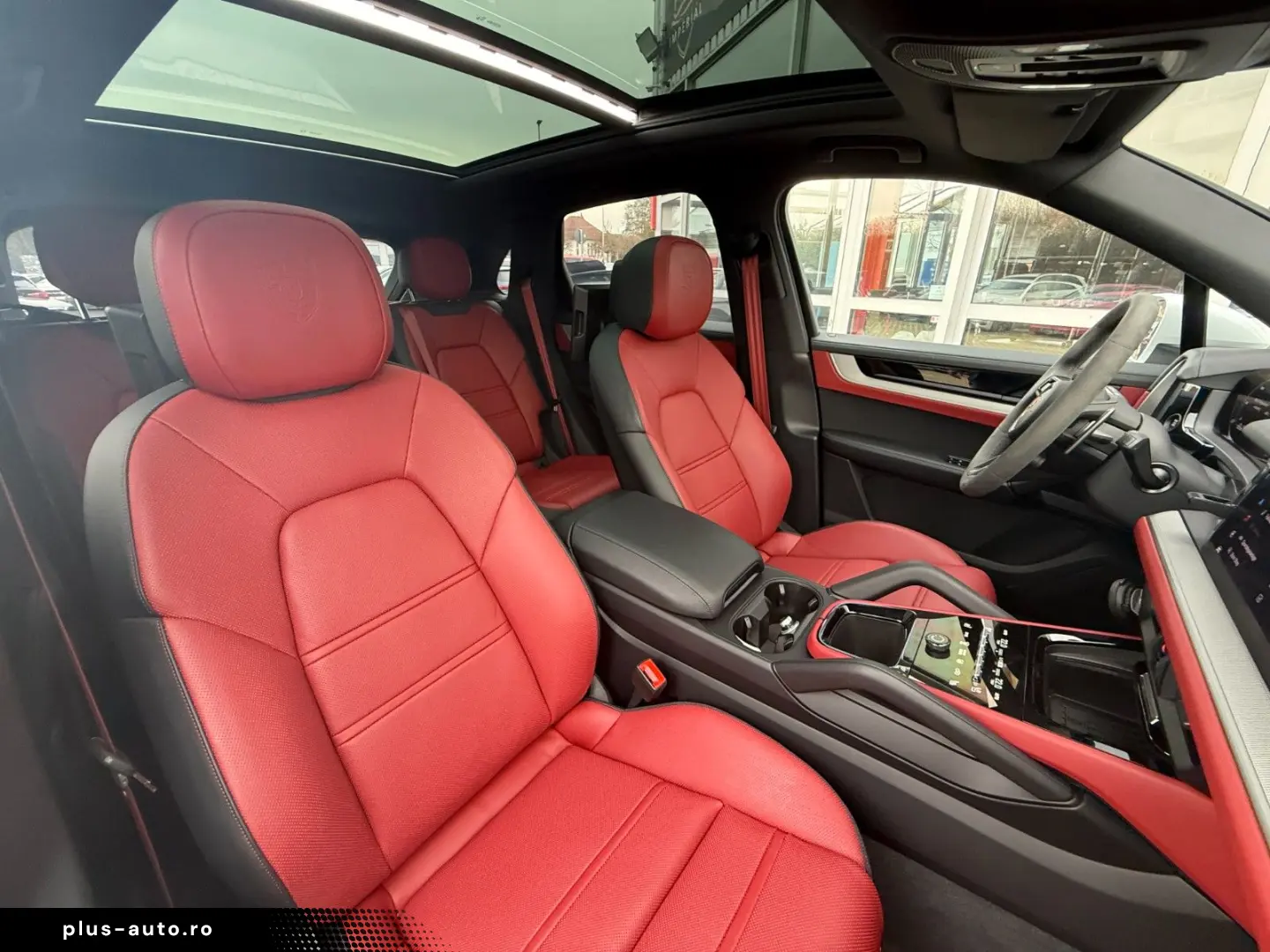 PORSCHE Cayenne S PANO STNDH LUFTF HUD 360 ACC MATRIX 21