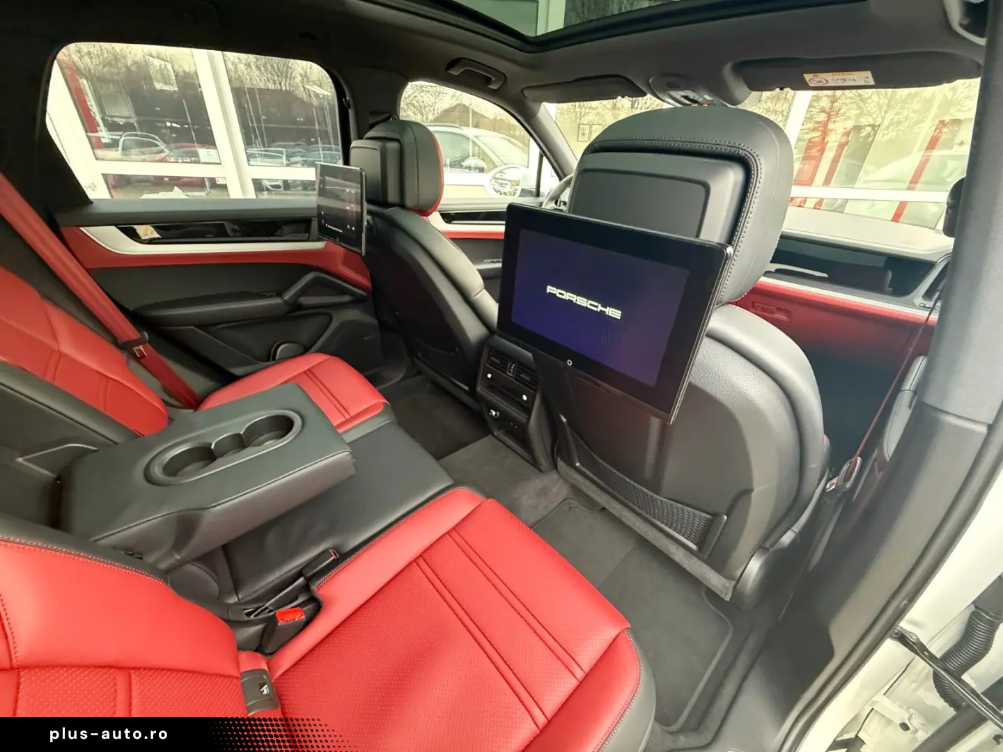 PORSCHE Cayenne S PANO STNDH LUFTF HUD 360 ACC MATRIX 21