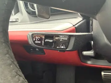 PORSCHE Cayenne S PANO STNDH LUFTF HUD 360 ACC MATRIX 21