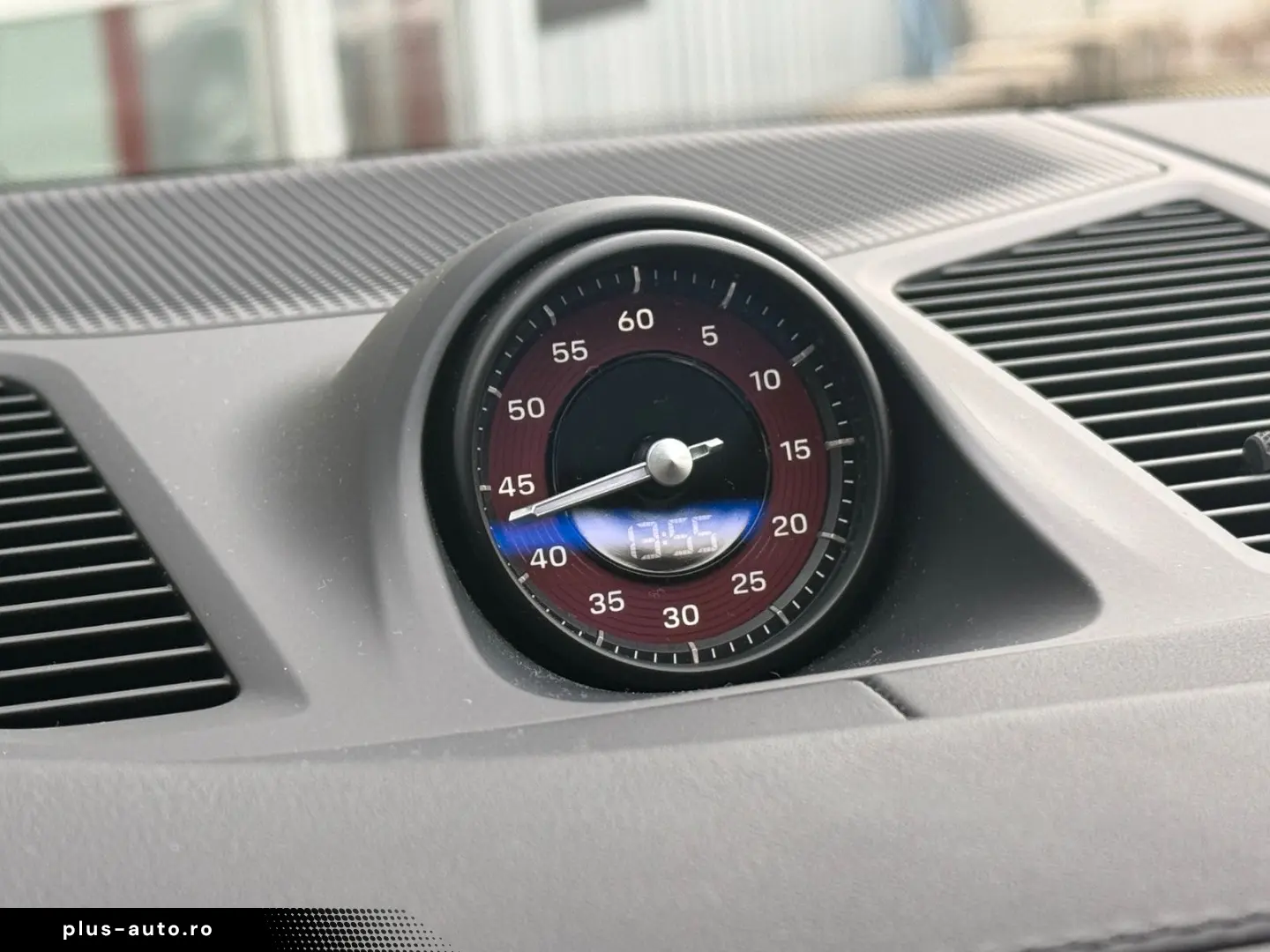 PORSCHE Cayenne S PANO STNDH LUFTF HUD 360 ACC MATRIX 21