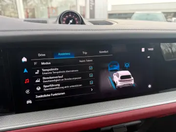 PORSCHE Cayenne S PANO STNDH LUFTF HUD 360 ACC MATRIX 21