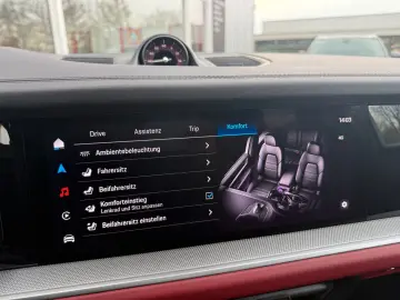 PORSCHE Cayenne S PANO STNDH LUFTF HUD 360 ACC MATRIX 21