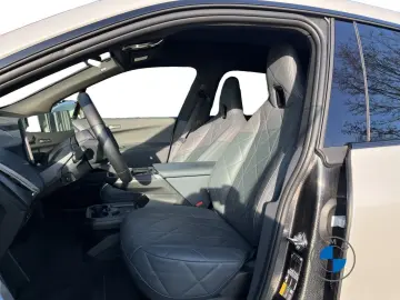 BMW iX M60 Pano