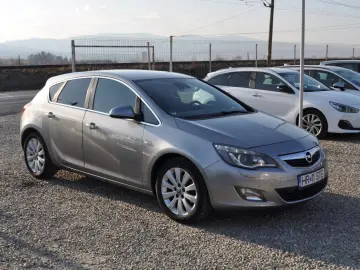 Opel Astra J 2.0 Cdti 160CP (2010)