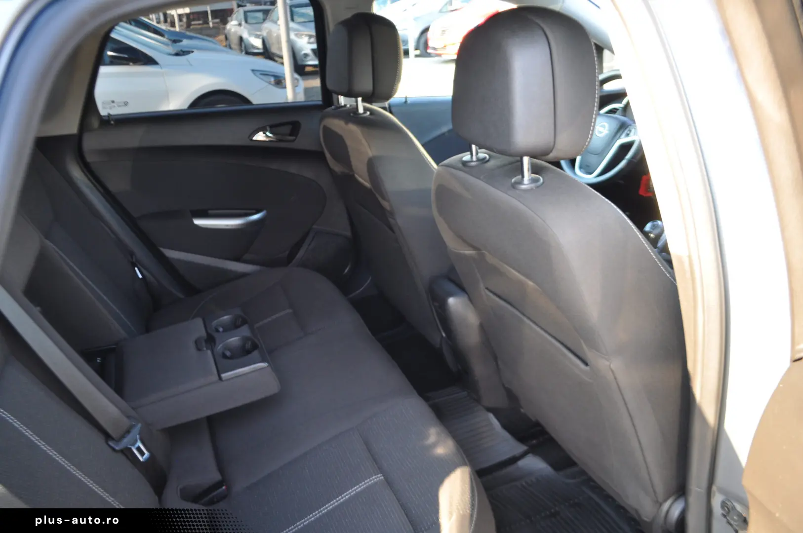 Opel Astra J 2.0 Cdti 160CP (2010)