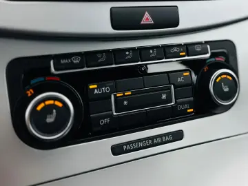 VOLKSWAGEN PASSAT CC   FAB 12.2011   2.0 DIESEL 140CP