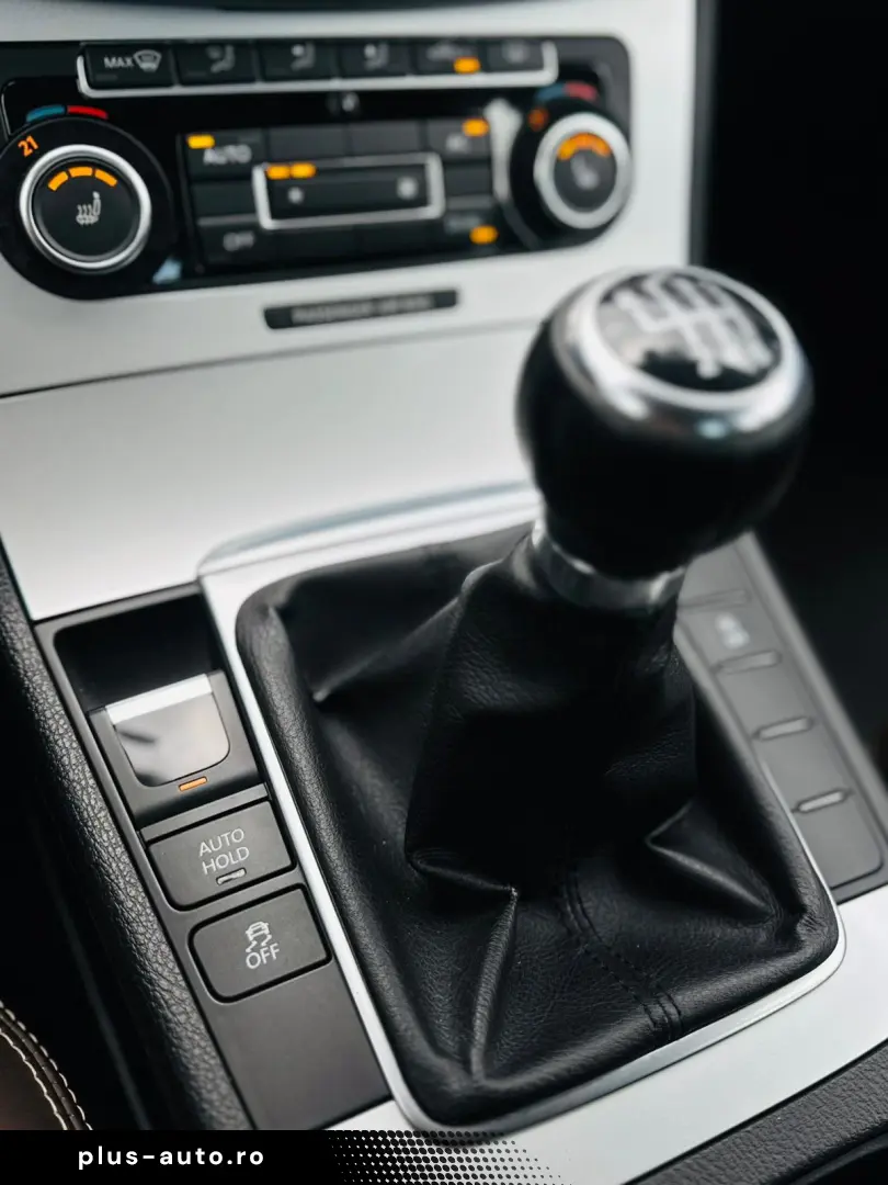 VOLKSWAGEN PASSAT CC   FAB 12.2011   2.0 DIESEL 140CP