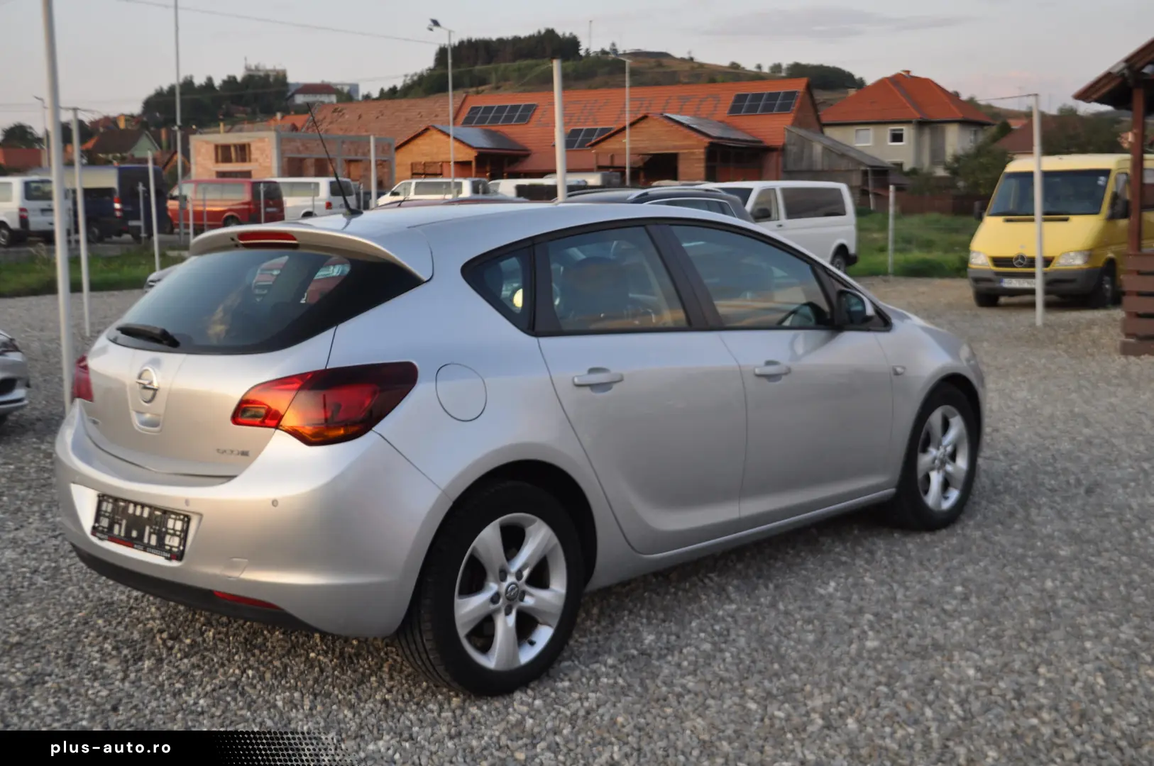 Opel Astra 1.7 Cdti (2011)