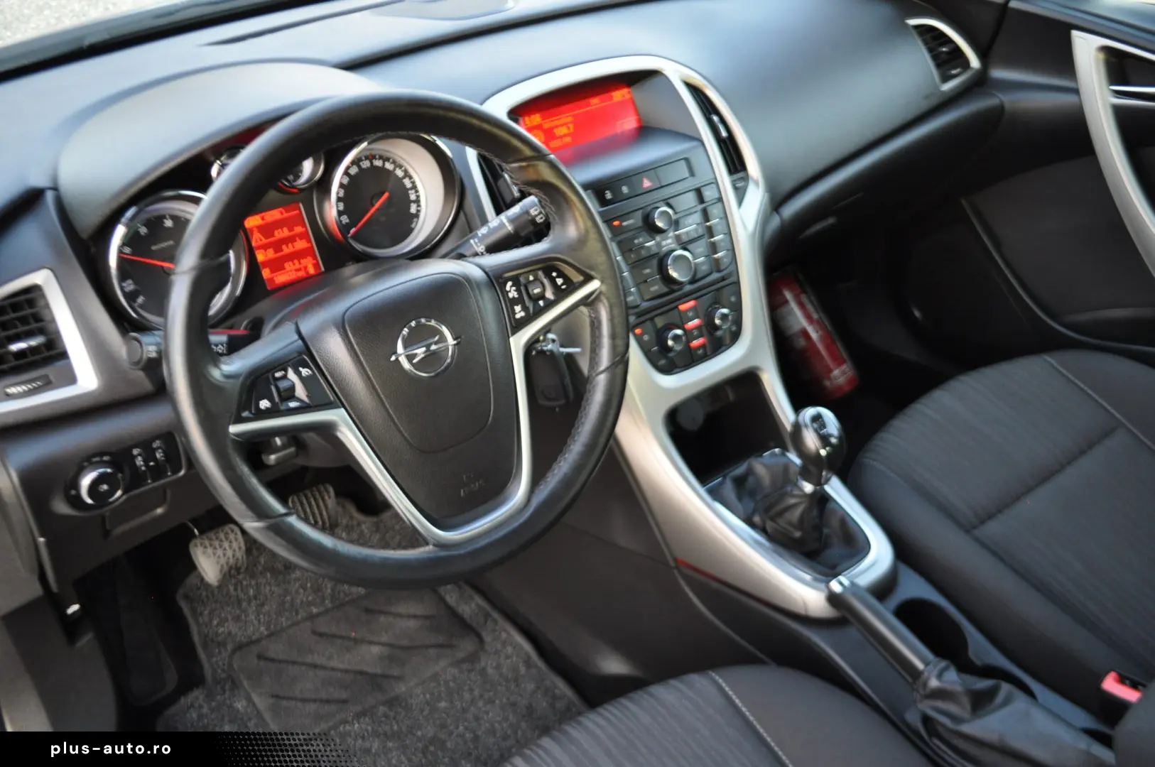 Opel Astra 1.7 Cdti (2011)