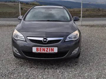 Opel Astra J 1.4i -Turbo (2011)