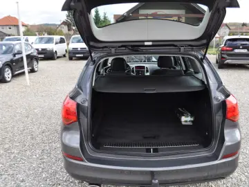 Opel Astra J 1.4i -Turbo (2011)