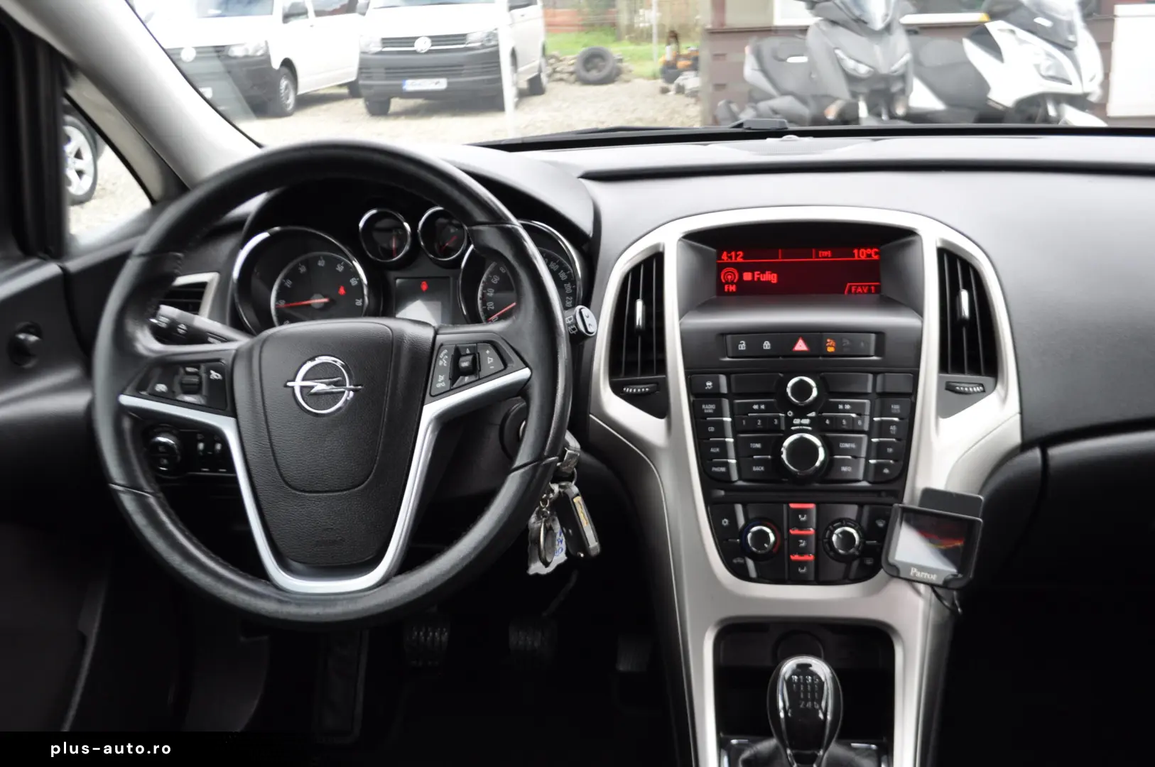 Opel Astra J 1.4i -Turbo (2011)