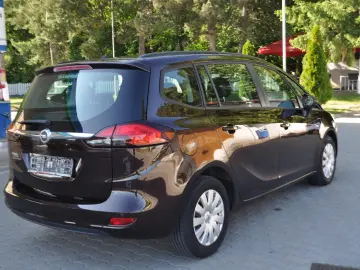 Opel Zafira 1.4i -benzin (2013 11)