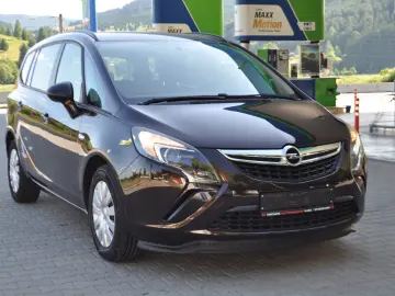 Opel Zafira 1.4i -benzin (2013 11)