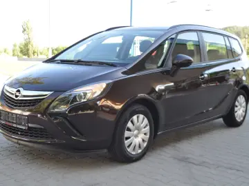 Opel Zafira 1.4i -benzin (2013 11)
