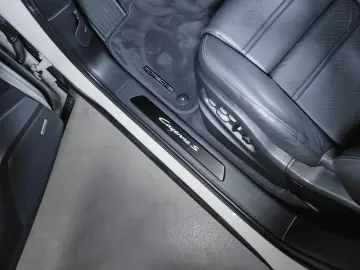 PORSCHE Cayenne S E-Hybrid Panroamadach Sport Chrono