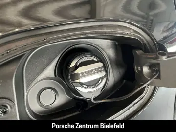 PORSCHE Cayenne BOSE LED-Matrix Panoramadach Luftfederun