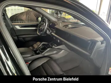 PORSCHE Cayenne BOSE LED-Matrix Panoramadach Luftfederun