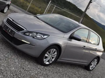 Peugeot 308 1.2i -benzin (2015)