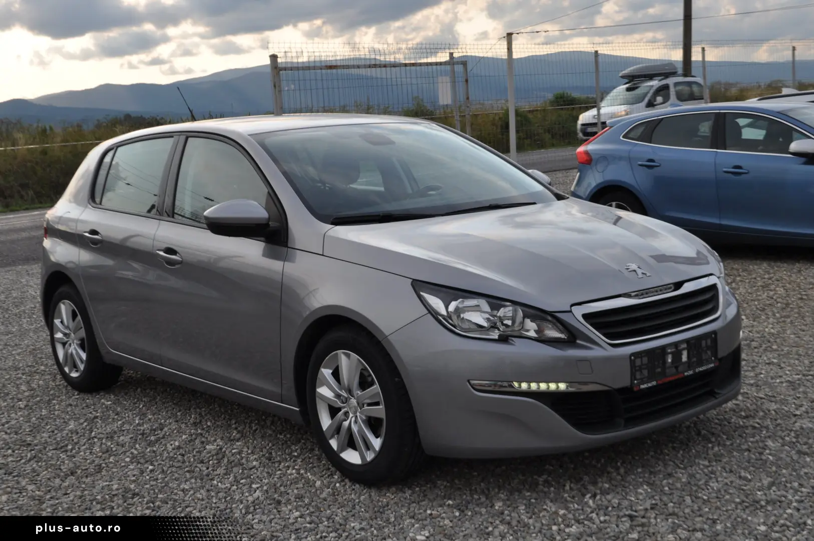 Peugeot 308 1.2i -benzin (2015)