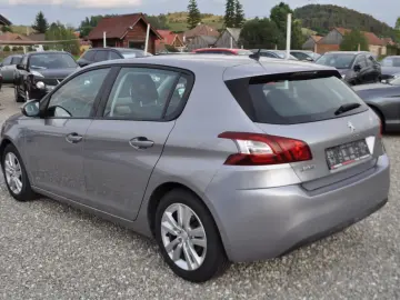 Peugeot 308 1.2i -benzin (2015)