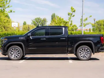 GMC Sierra 1500 Denali 3.0 Duramax 4x4