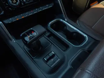 GMC Sierra 1500 Denali 3.0 Duramax 4x4